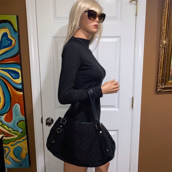 🖤🖤🖤Authentic Gucci Black Bag - Picture 13 of 13